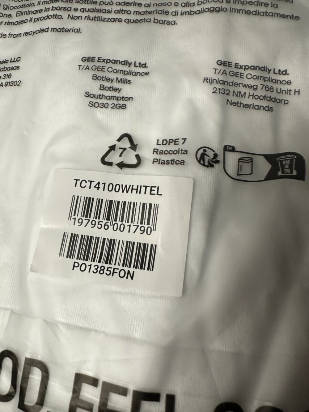 True Classic V‑Neck (2‑Pack) - Picture 6 of 6